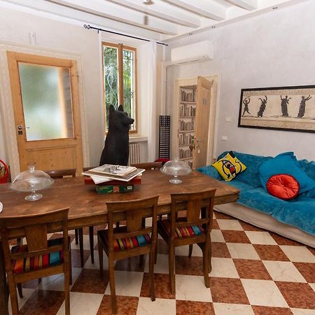 Villa Milly Brescia Bagian luar foto